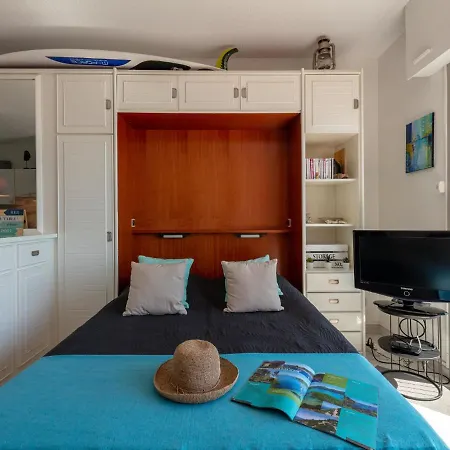 Bona By Interhome